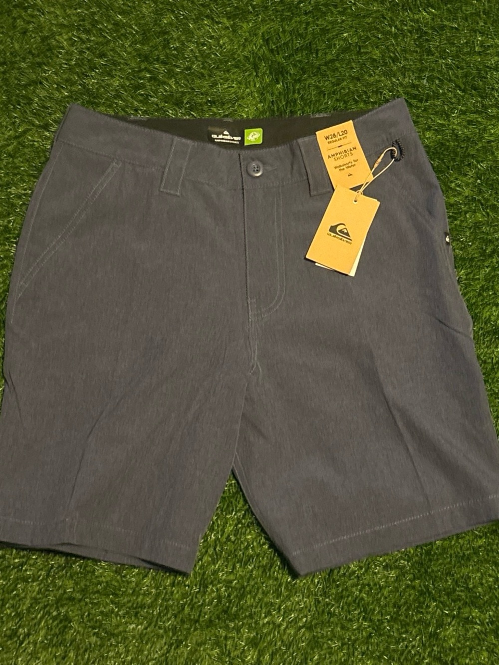 NWT Quiksilver Amphibian Stretch Walkshorts Size 28